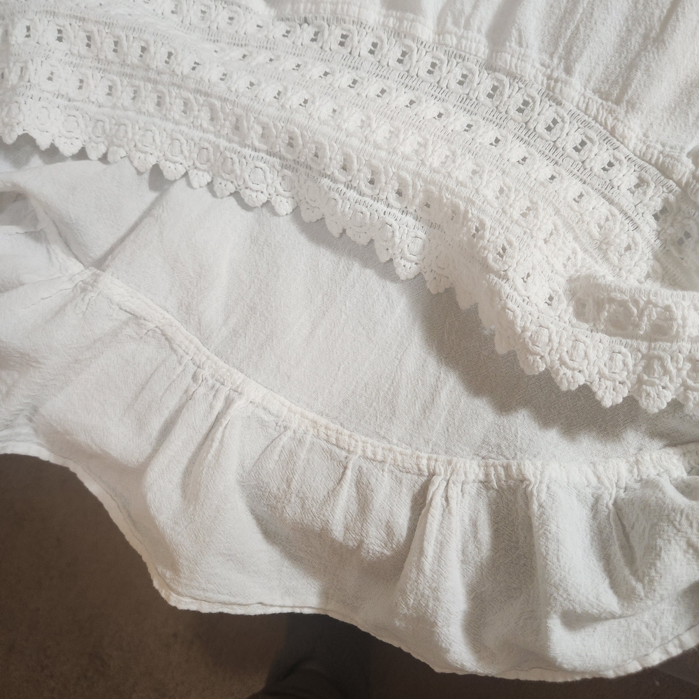 Lovely White Off-Shoulder High Low Dress;  Beach Ready 🌊🌊🌊🌼🌊🌊🌊 - Picture 10 of 13